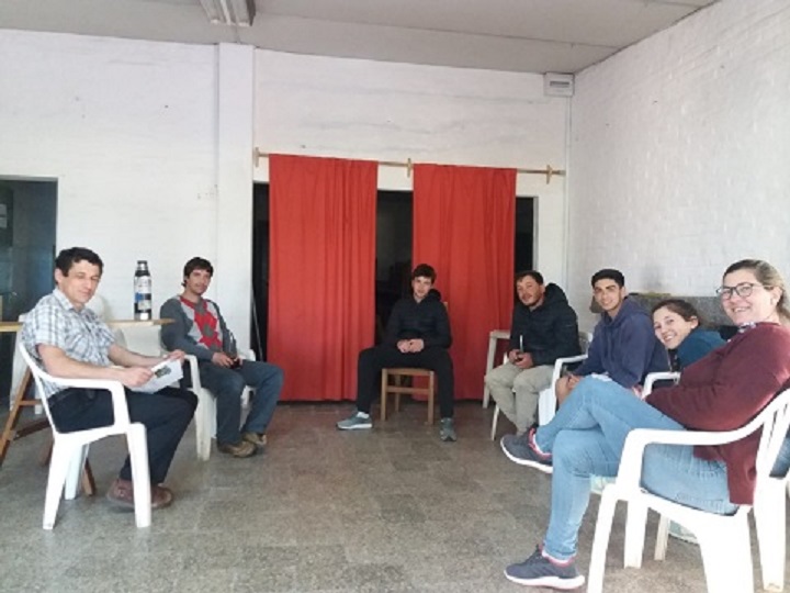 Jóvenes de Puntas de Maciel ejecutan proyecto de integración local MGAP